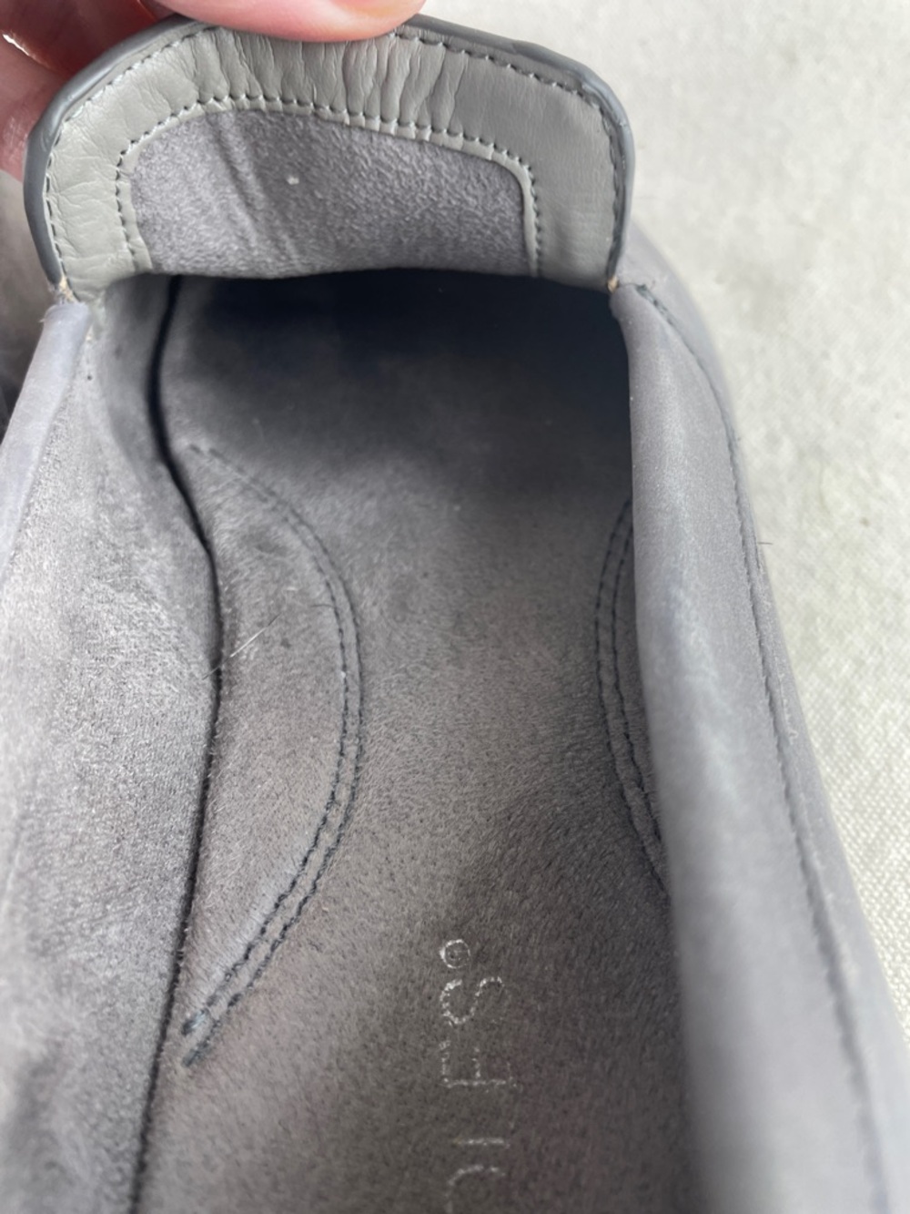 Aerosoles Gray Nubuck Slip-On Loafers Size 8.5 - Picture 9 of 12